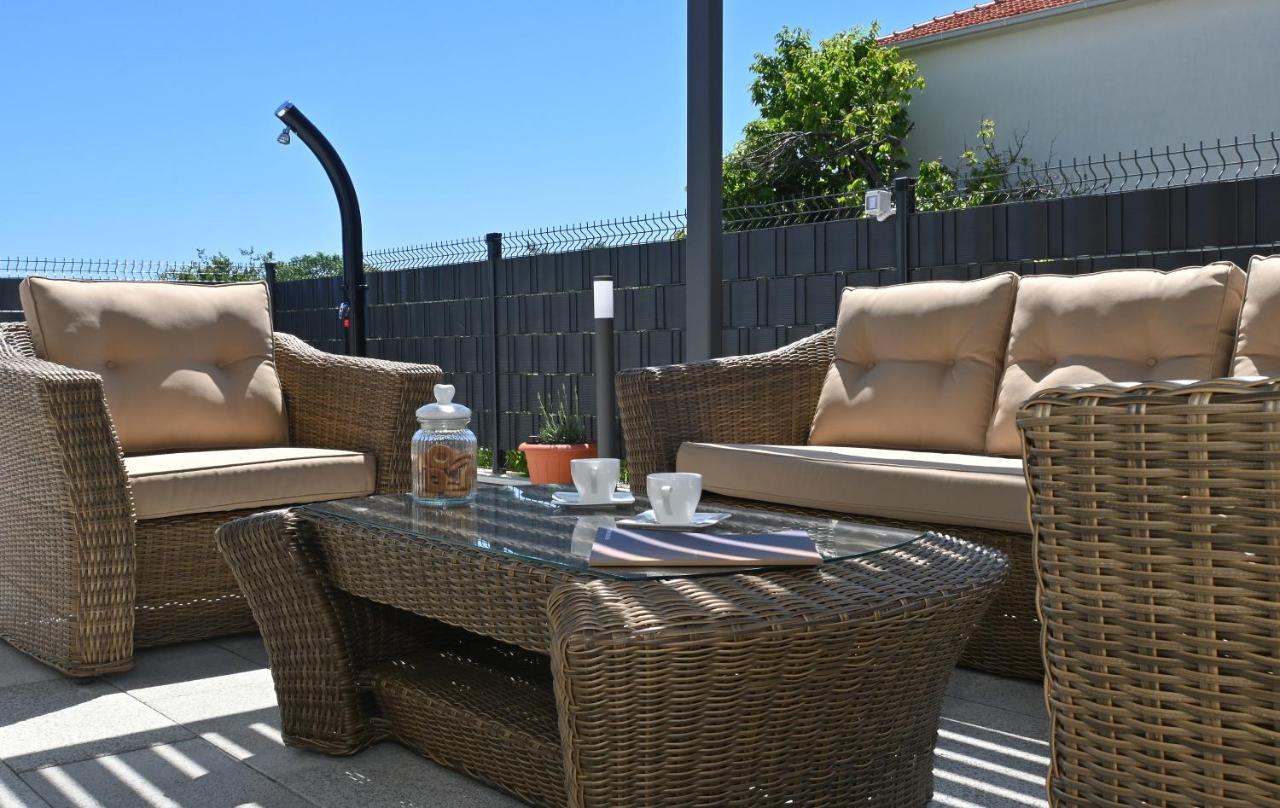 Luxury Apartment Maravic With Private Pool Trogir Exterior foto